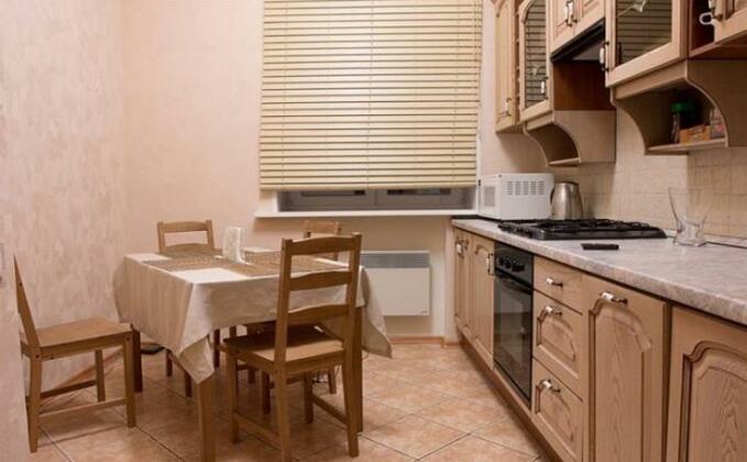 Weekend Inn Apartments - Photo4