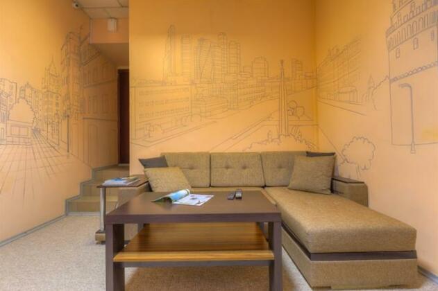 Yaguar Mini-Hotel and Hostel - Photo4