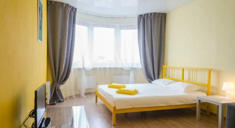Yellow Rooms on Podmoskovny Boulevard - Photo3