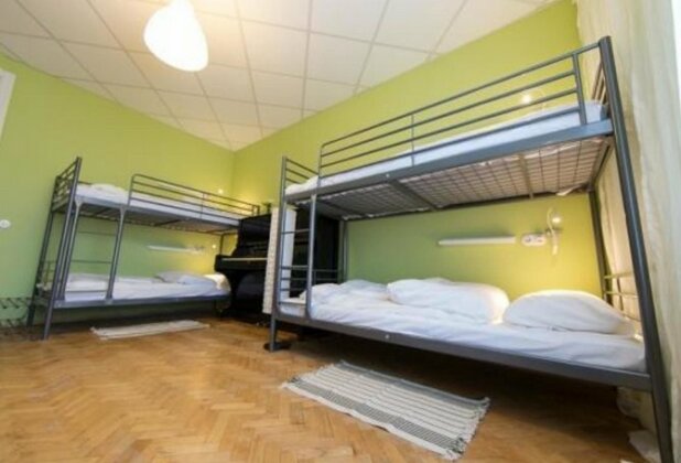 Zvezda ROOFTOP - Hostel - Photo2