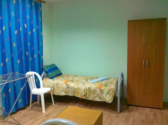 S Druzyami Hostel - Photo2