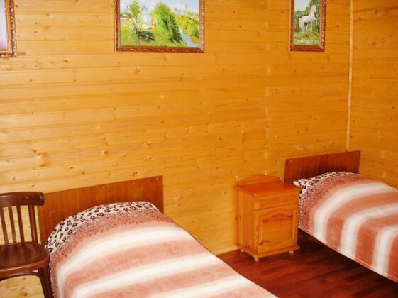 Guest House V gostyah u Skazki - Photo3