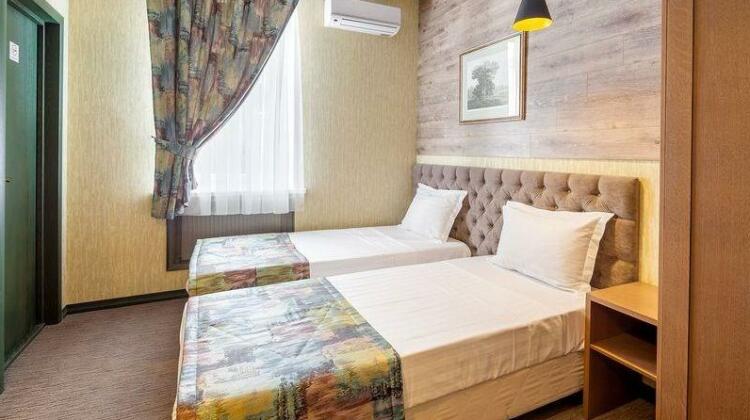 Hotel Yesenin - Photo4