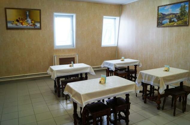 Yuzhnyij Dvorik Mini-Hotel - Photo4