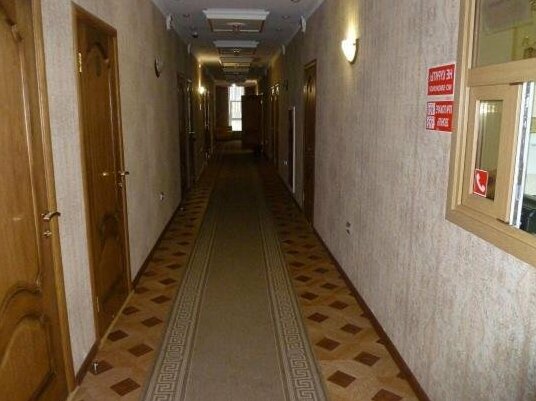 Relax Hotel Nefteyugansk - Photo3