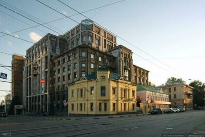 V Tsentre Na B Pecherskoj Apartaments