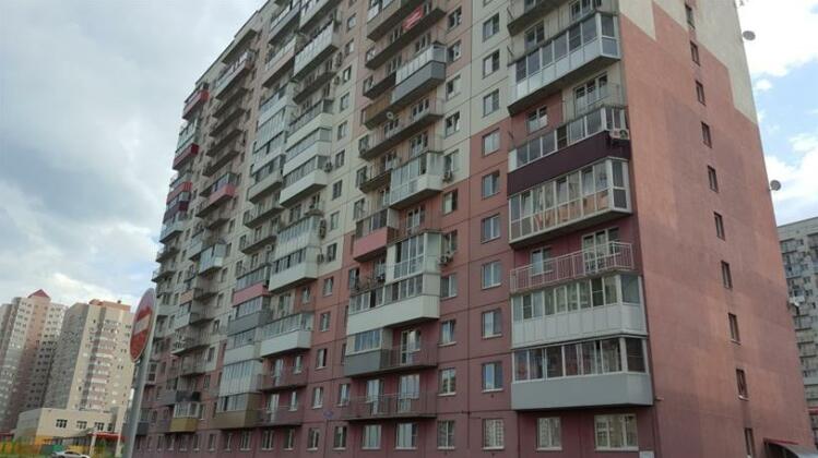 Ermakova 30 Apartment