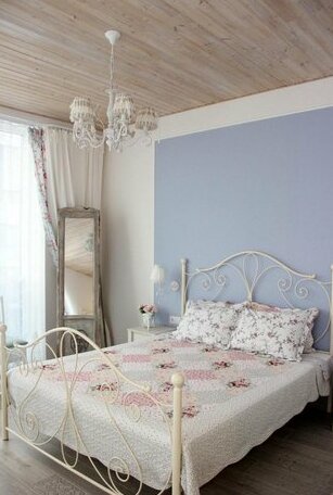 Provence on Verbovaya - Photo3