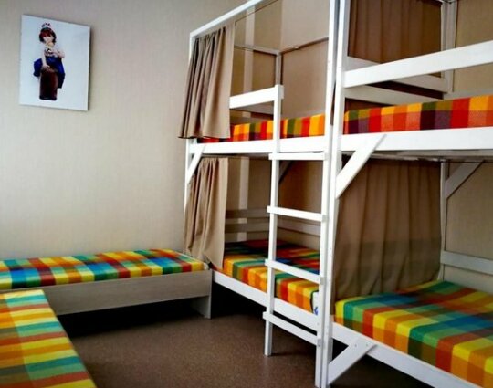 Adres Hostel