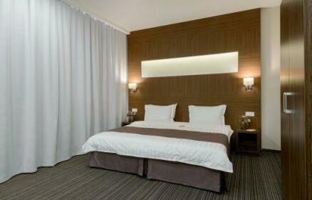 Park Wood Hotel Novosibirsk
