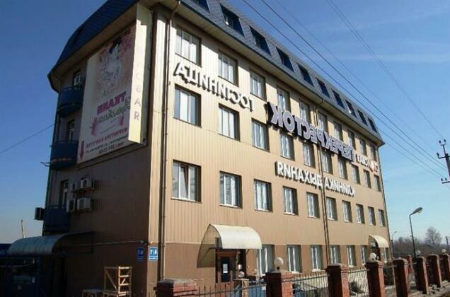 Perekrestok Hotel
