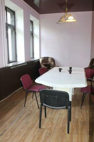 Retro Hostel - Photo3