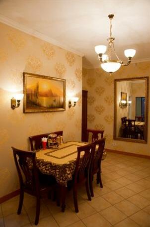 Zolotoye Runo - Photo2