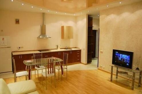 Mir Apartments - Photo4