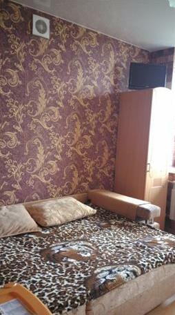 V Gostyah U Alisyi Apartments - Photo2