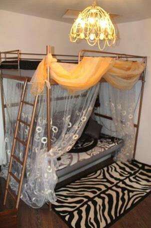 Night in Magic Villins Book - Photo3
