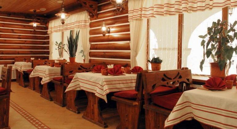 Russky Dom Hotel ETHNOMIR - Photo2