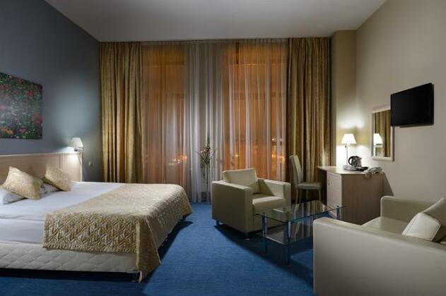 Triumph Hotel Obninsk - Photo4