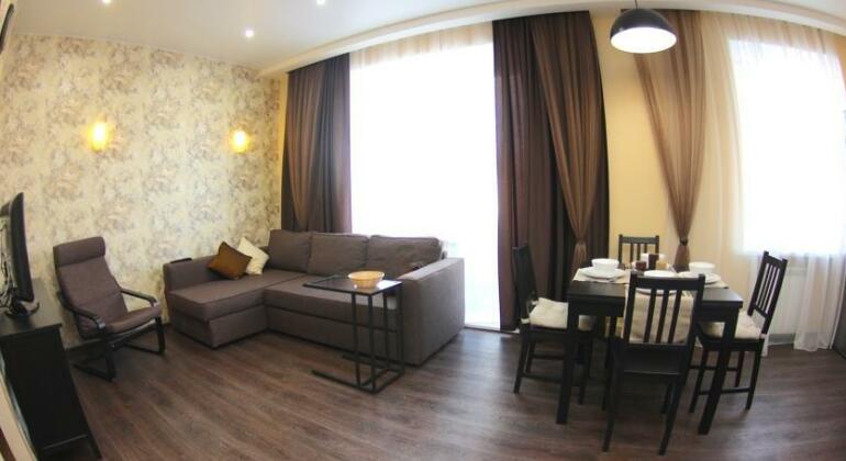 Alpha Apartaments on K Marksa - Photo2