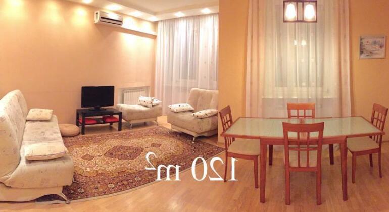 Alpha Apartments on Zhukova - Photo2