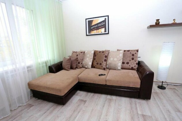 Apartment on Zhukova 91