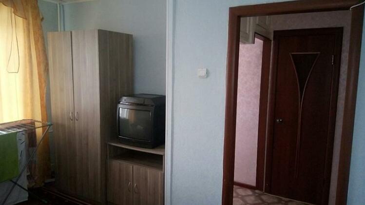 ART Na Ulitse Truda 9A Apartments - Photo2