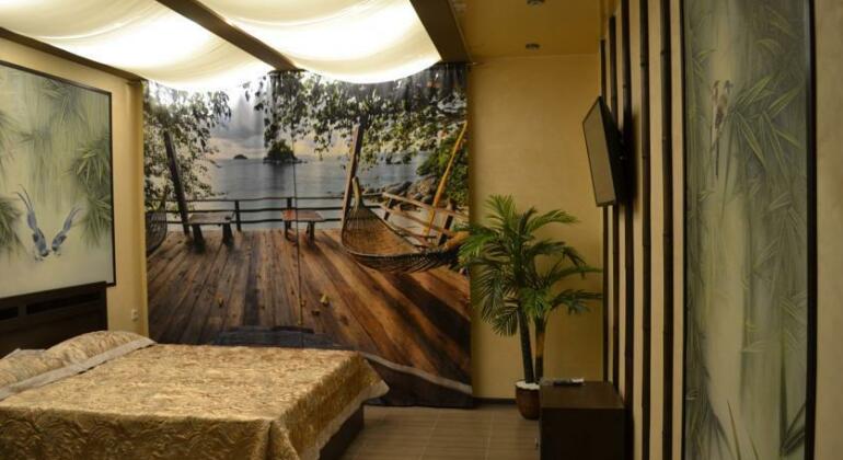 Den I Noch Hotel - Photo3