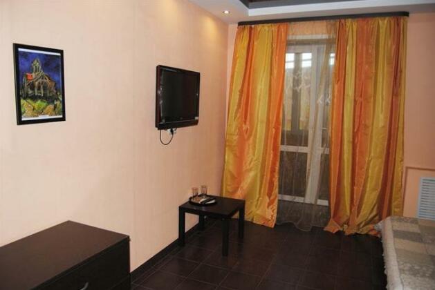 Four Rooms Hotel Omsk - Photo2
