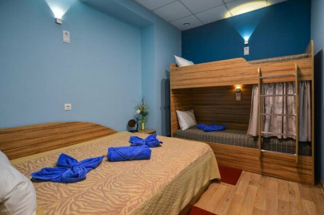 Hostel Red Apple - Photo2