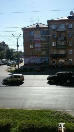Lucky Na Serova Apartments