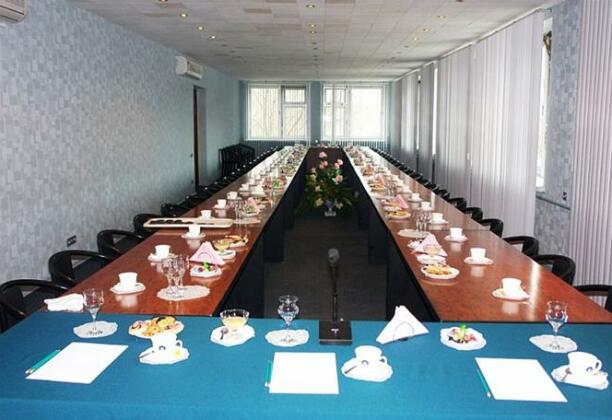 Molodezhnaya Hotel - Photo3