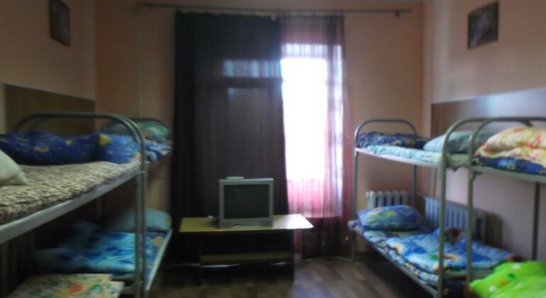 Tri Ohotnika Hotel - Photo2