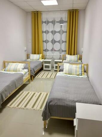  Photo 1
