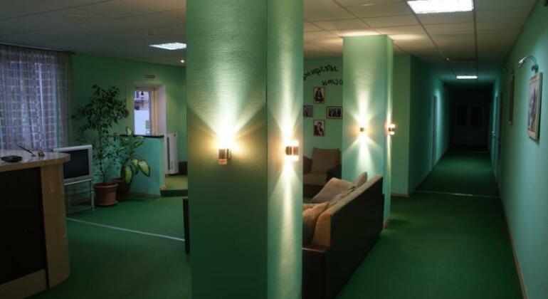 Shri Lanka Hotel - Photo2