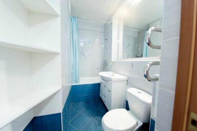 Home Hotel in Tereshkovoy Apartments - Photo2