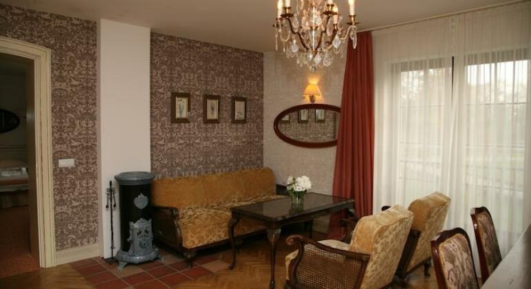 Hotel Usadba Orlovka - Photo4