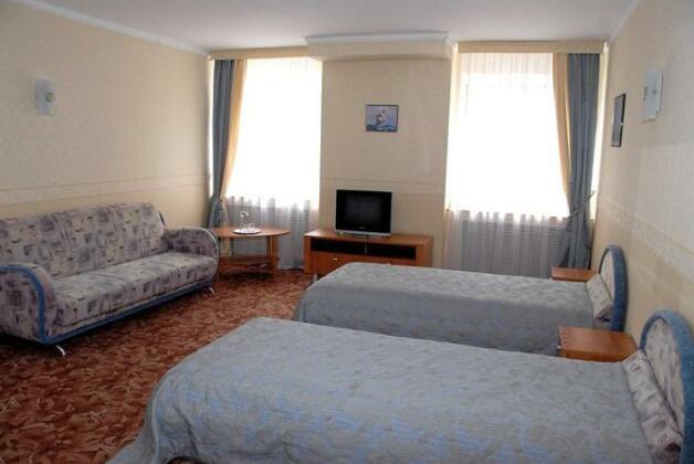 Hotel Epos - Photo2