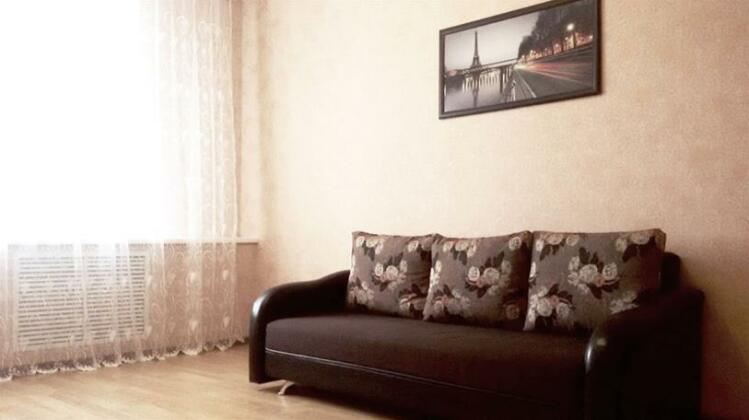 Na Bakunina 80 Yuliya Apartments - Photo4