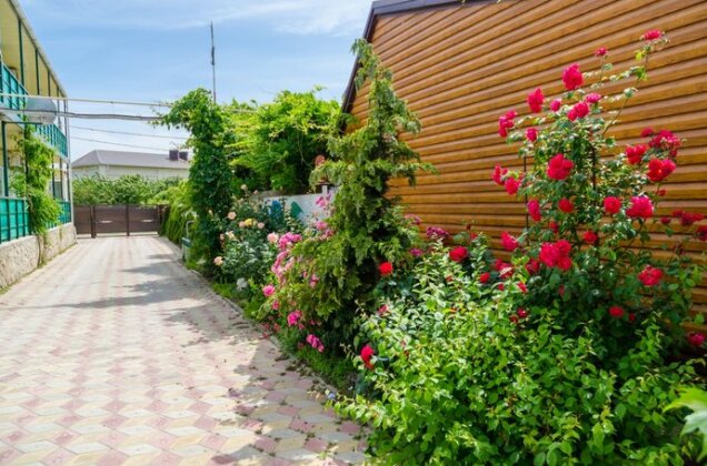 Gelios Guest House - Photo2
