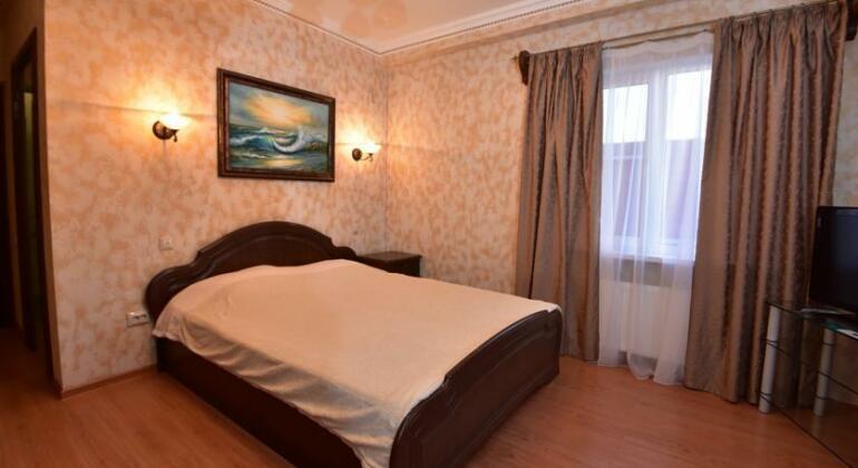 Joy Hotel Peresyp - Photo2