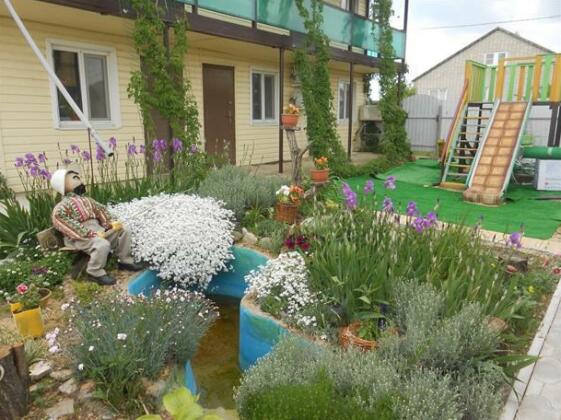 U Treh Morej Guest House