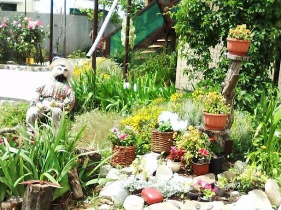 U Treh Morej Guest House - Photo4