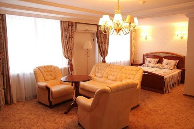Hotel Chaykovskiy on Mira str - Photo5