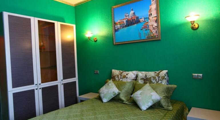 Mini-hotel Venezia Perm - Photo4