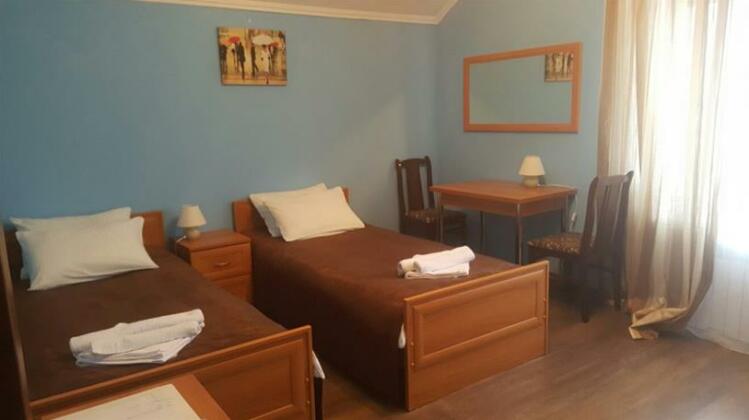 Mini Hotel Universitetskaya - Photo3