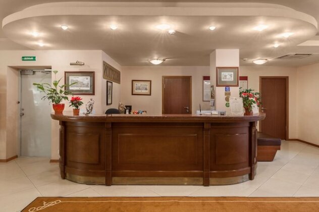 Samson Hotel Petergof - Photo2