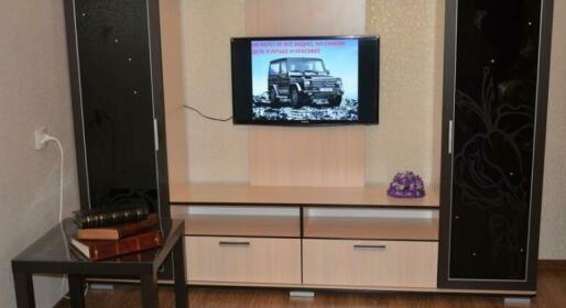Bagira Apartment on Larina 29