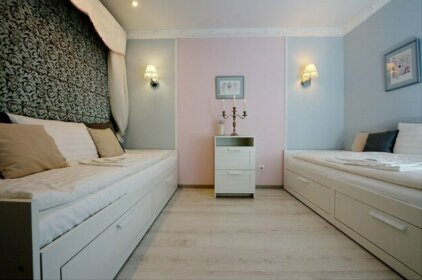 Pr 50 Oktyabrya Apartment