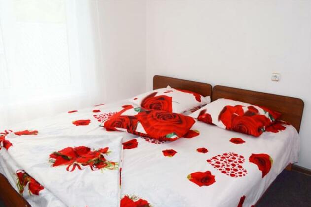Guest House Persikovy Sad - Photo4