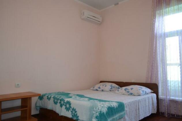 Guest House Persikovy Sad - Photo5